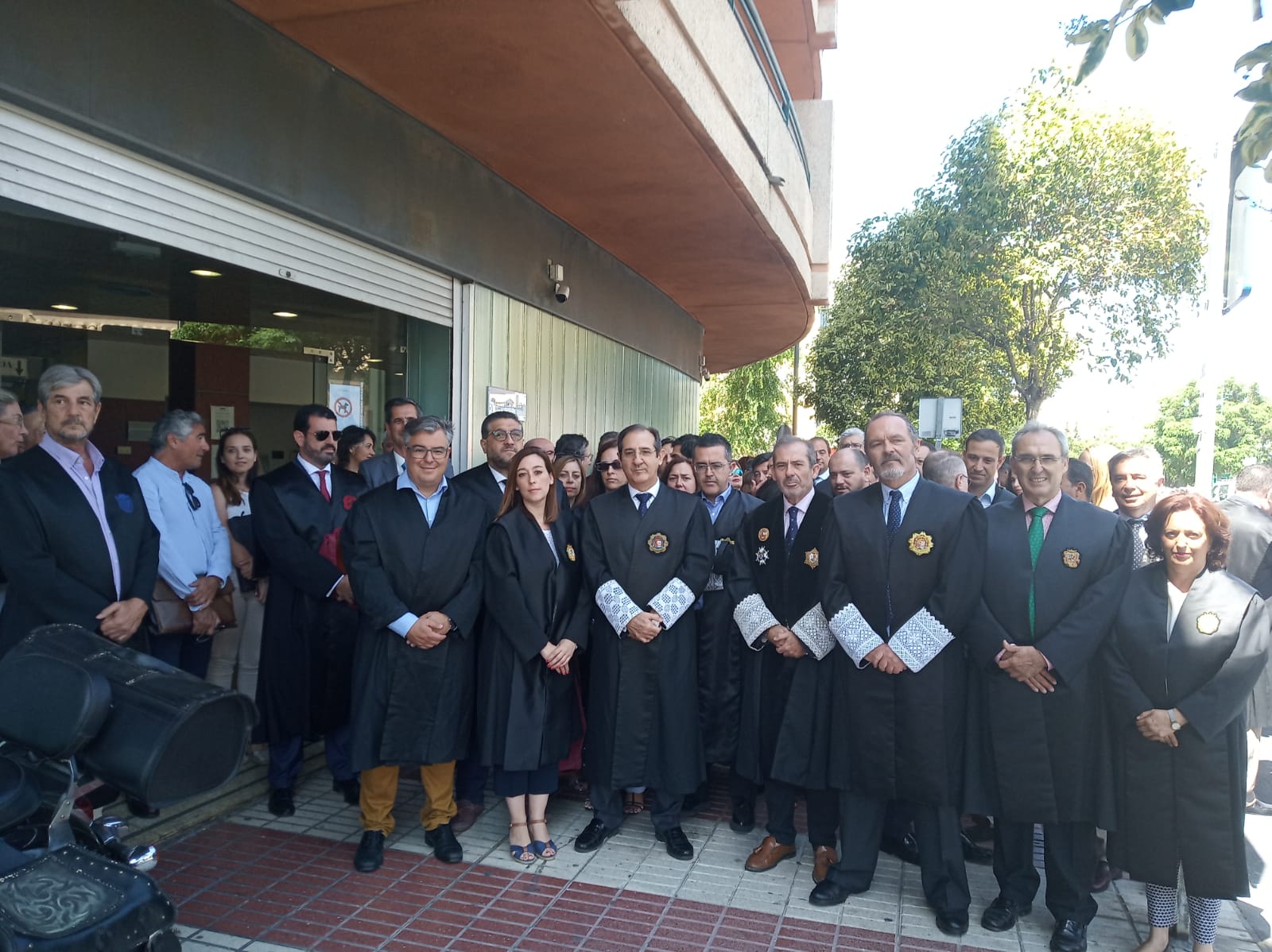 El Colegio de Abogados de Málaga moviliza a jueces, fiscales y procuradores en su lucha por una sede judicial digna en Marbella