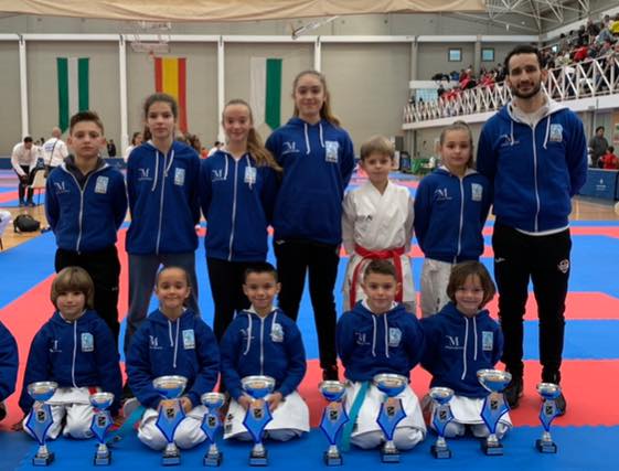 El club Olympic Karate Marbella suma trece pódiums en el Campeonato de Andalucía de Karate
