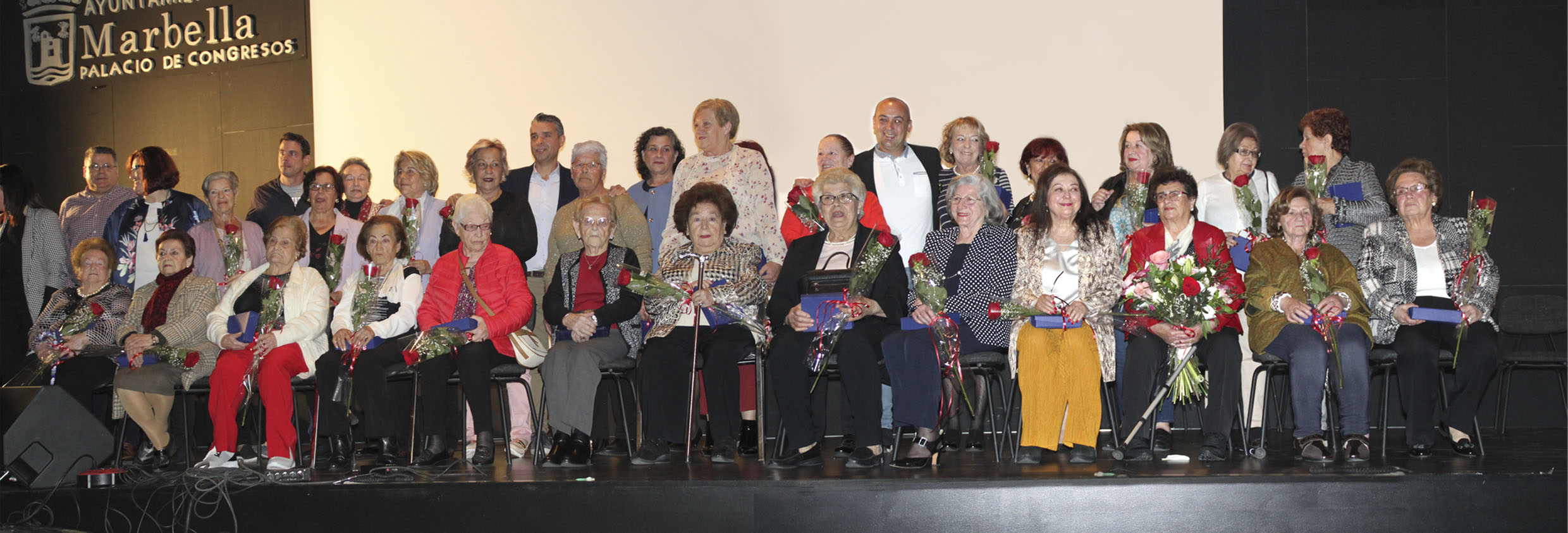 El PSOE ha rendido homenaje a más de 30 mujeres de Marbella y San Pedro