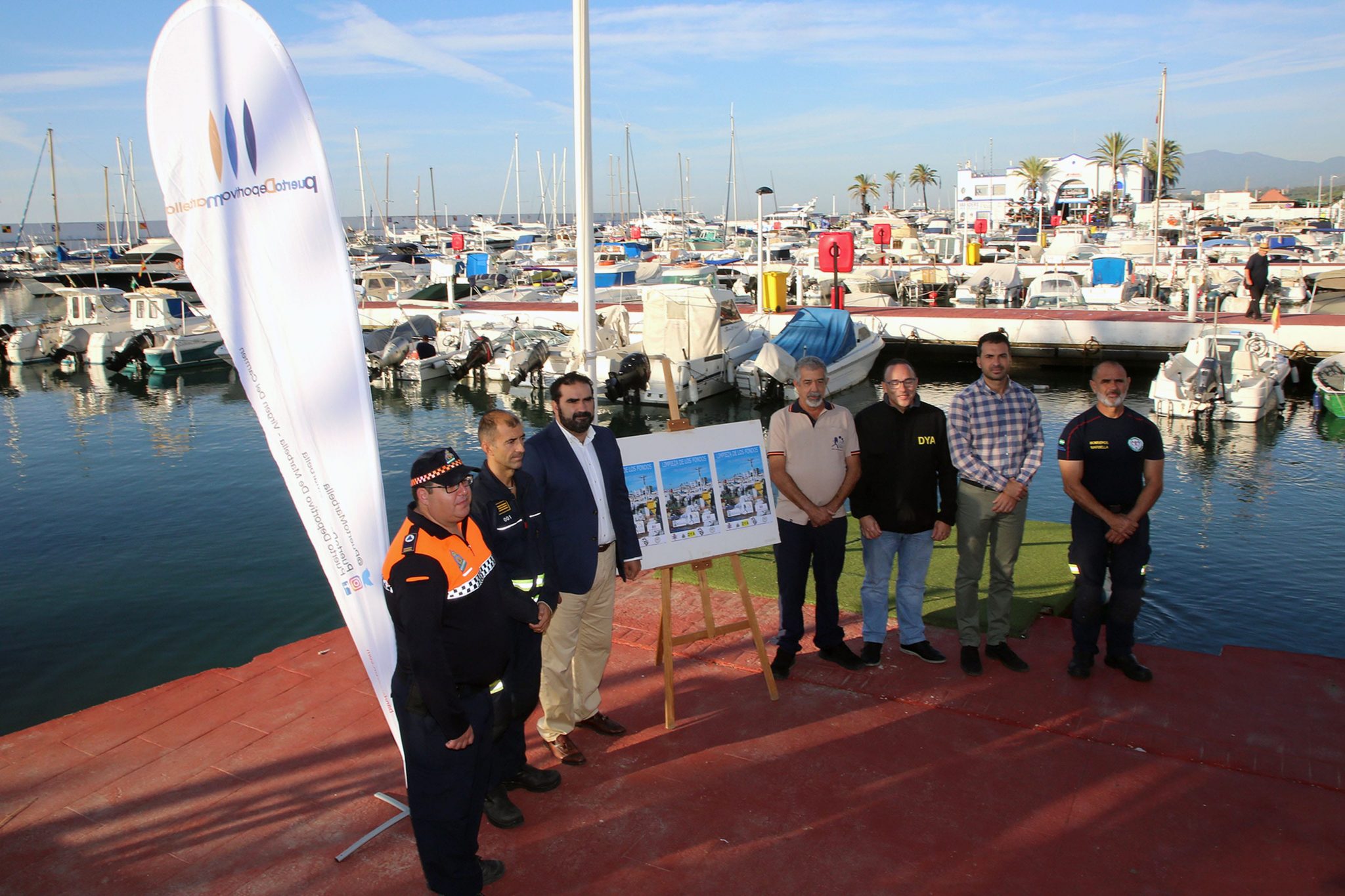 El Puerto Deportivo acogerá este sábado la tradicional jornada de limpieza de su fondo marino