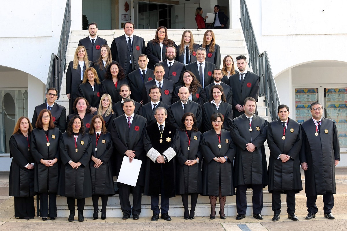 Un total de once nuevos letrados se han incorporado al Colegio de Abogados de Málaga en un acto de jura que ha tenido lugar en la Delegación de Marbella