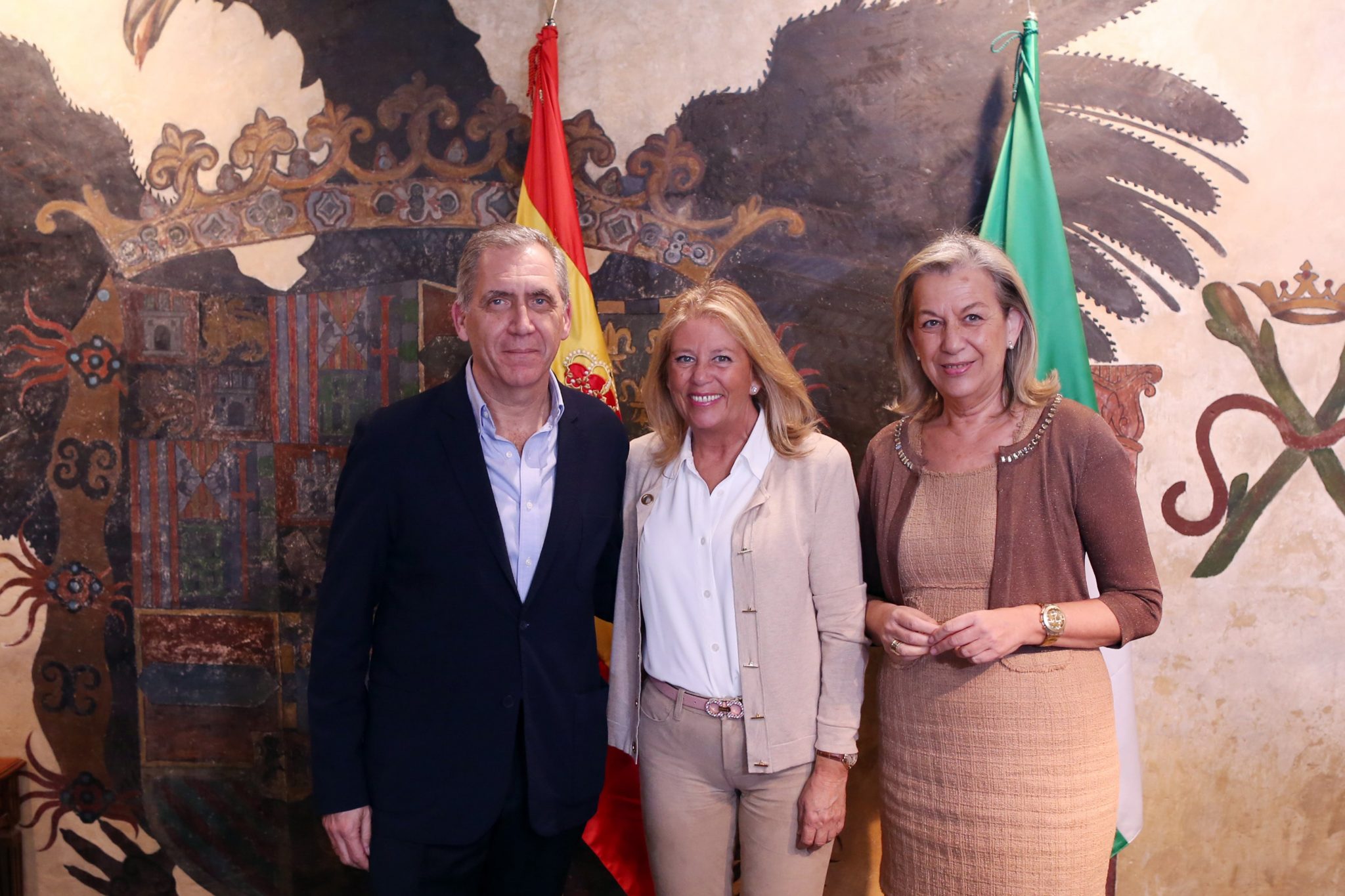 La alcaldesa felicita a José María Morente por su nombramiento como director general de Urbanismo de la Junta