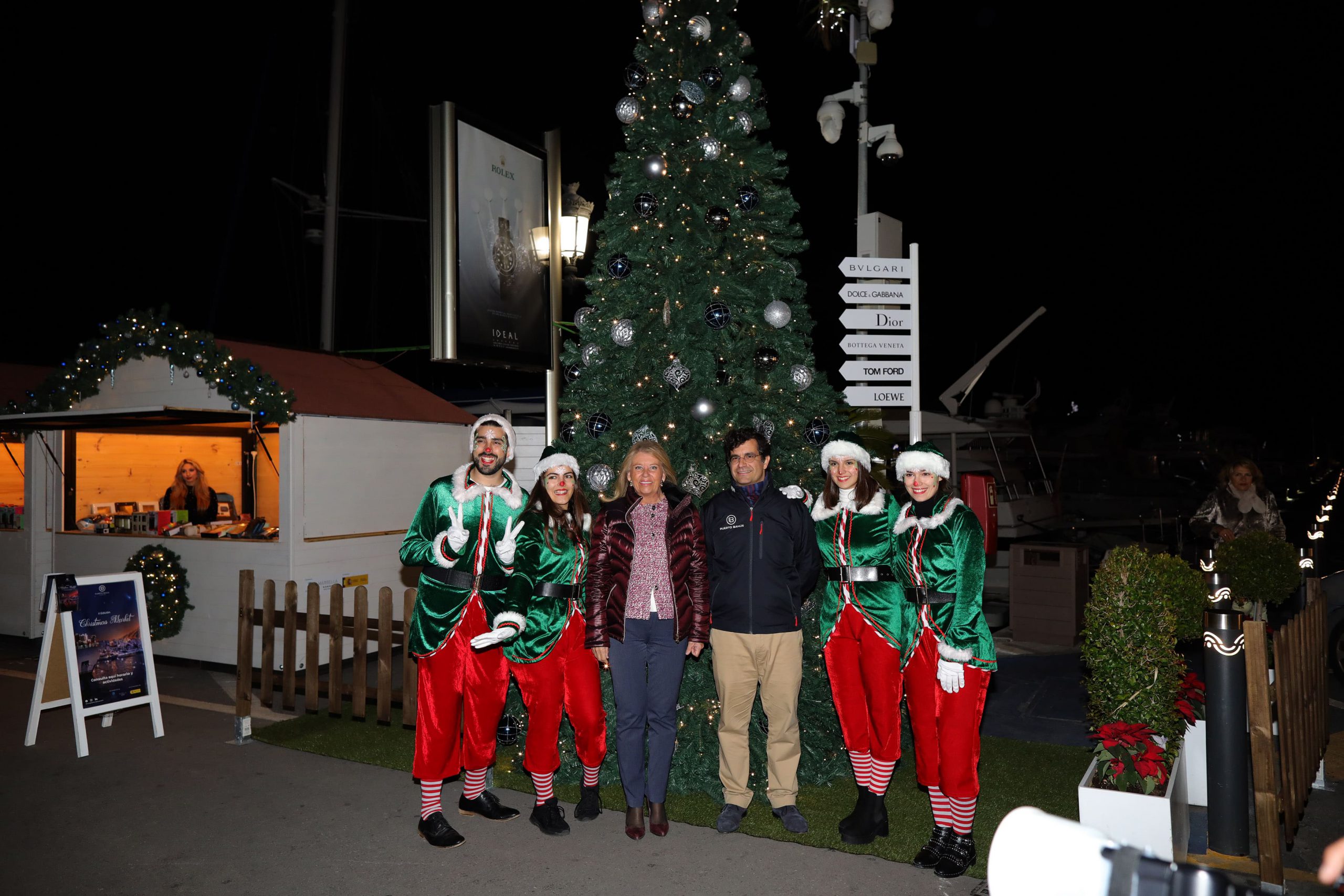 La alcaldesa ha respaldado hoy la inauguración del II Christmas Market de Puerto Banús