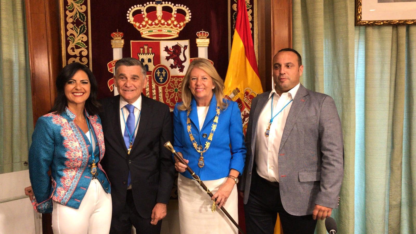 Ángeles Muñoz, reelegida alcaldesa de Marbella en el pleno de constitución de la nueva Corporación