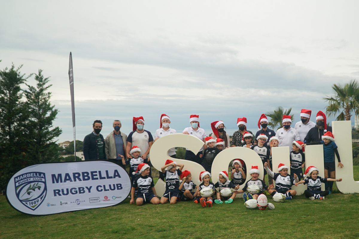 Soul Marbella de AEDAS Homes se convierte campo de entrenamiento de rugby