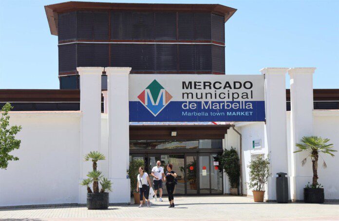 Málaga.- El Ayuntamiento de Marbella renueva de forma integral el sistema de climatización del mercado municipal